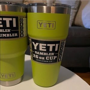 NWT Limited Edition color Chartreuse Yeti 26oz Cup